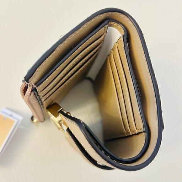 Michael kors carmen trifold wallet camel - Picture 4 of 5